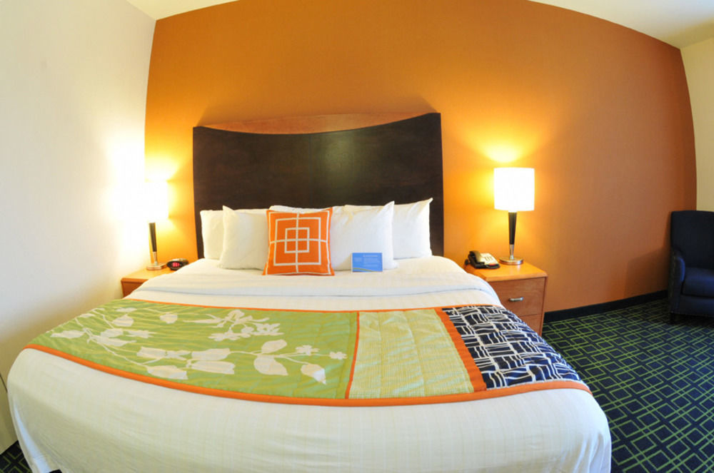 Fairfield Inn & Suites Fresno Clovis Esterno foto