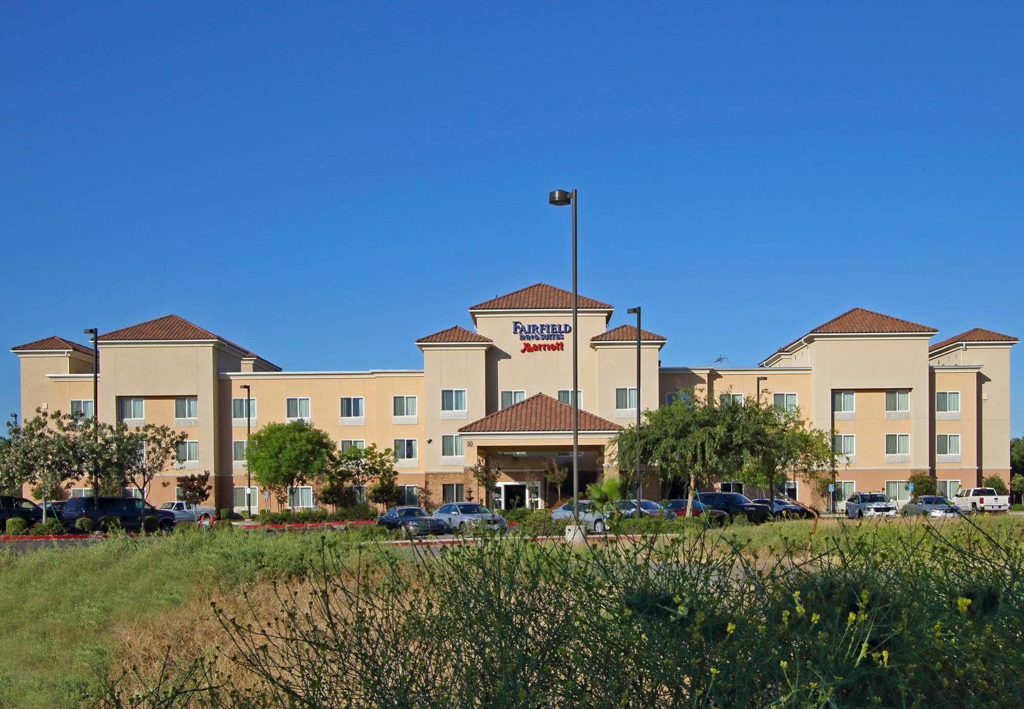 Fairfield Inn & Suites Fresno Clovis Esterno foto